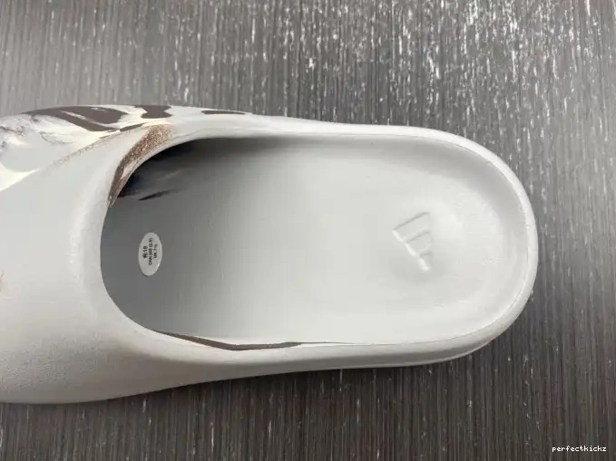 Adidas Slide Yeezy GZ5553 0621